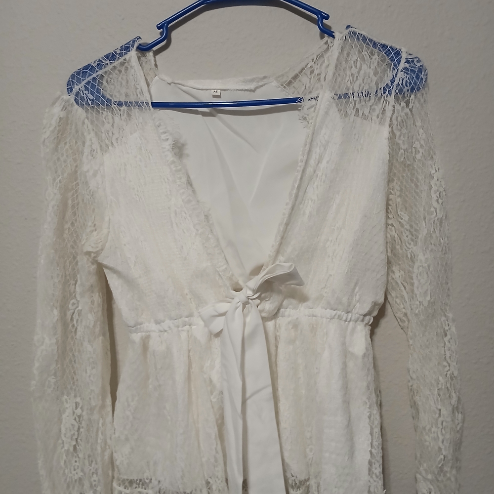 Elegant White Lace Top